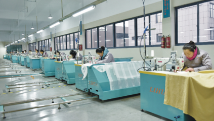 選擇墻布窗簾加盟品牌，綜合實力是關鍵——美綺以設計服務為核心，實現產品與服務全面開花